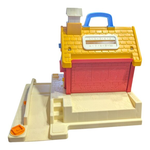 Vintage 1988 Fisher-Price School House #2550 Playground - Little People - Picture 8 of 10